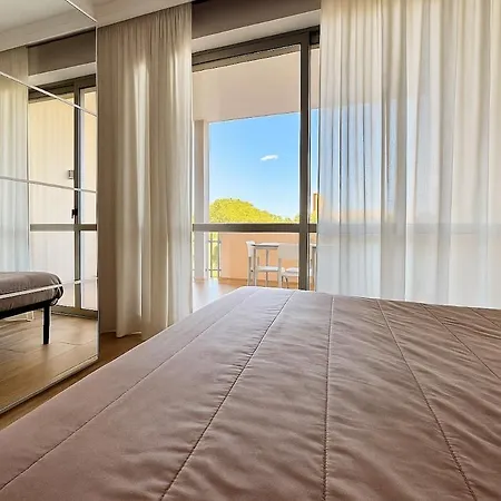 Charming Panoramic Apartment *